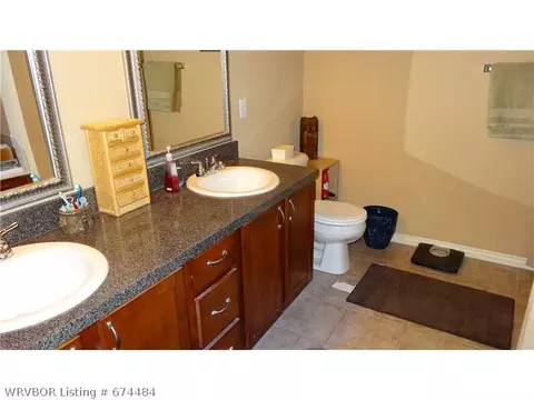 1015 Harvard Ave, Fort Smith, AR 72901 photo 9