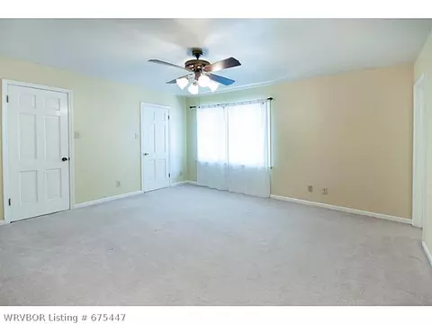 2806 S Enid St, Fort Smith, AR 72901 photo 5