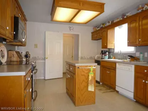 2505 S Bay Point Dr, Lavaca, AR 72941 photo 13
