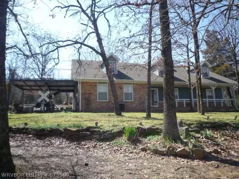 2505 S Bay Point Dr, Lavaca, AR 72941 photo 1