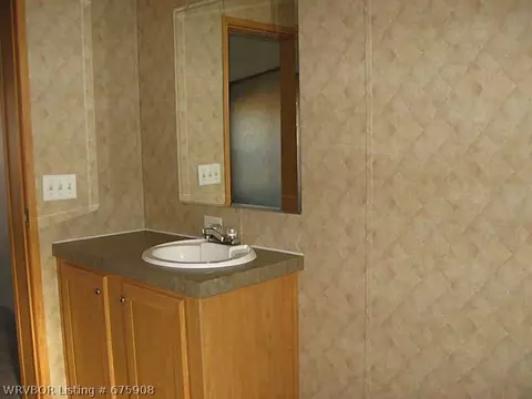 402 Jonathan Ct, Hackett, AR 72937 photo 9