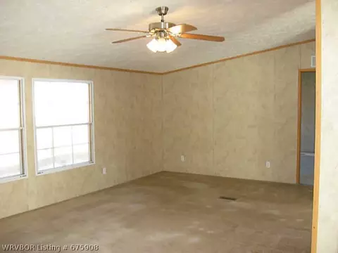 402 Jonathan Ct, Hackett, AR 72937 photo 3
