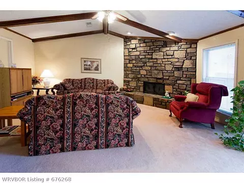 8705 Meadow Dr, Fort Smith, AR 72908 photo 3