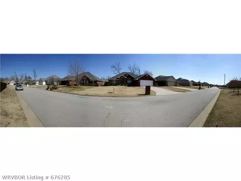 1548 Rockhurst Dr, Fort Smith, AR 72908 photo 2