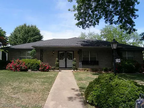 1611 N 45 Ter, Fort Smith, AR 72904 photo 1