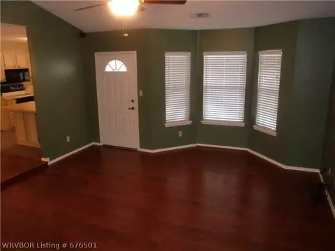 1003 Ruby Dr, Van Buren, AR 72956 photo 4