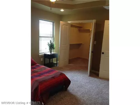 703 Black Creek Ln, Hackett, AR 72937 photo 6