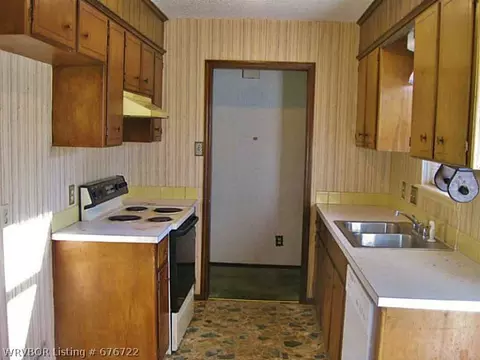 8808 Gary St, Fort Smith, AR 72903 photo 3