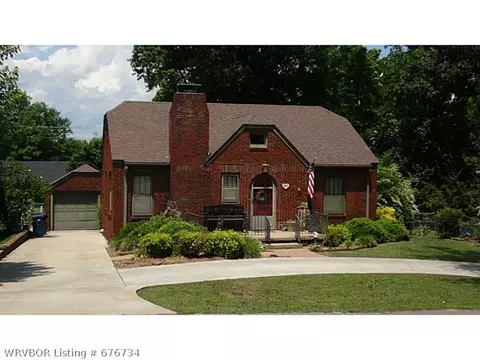 2415 S S St, Fort Smith, AR 72901 photo 1