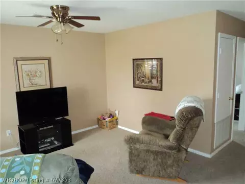 316 Vine St, Hackett, AR 72937 photo 2