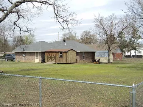 316 Vine St, Hackett, AR 72937 photo 16