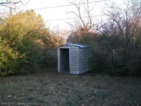 3911 Victory Cir, Fort Smith, AR 72904 photo 3