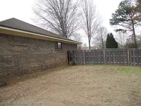 9219 Royal Ridge Dr, Fort Smith, AR 72903 photo 2