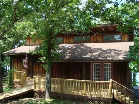 8900 Sebastian Ct, Hackett, AR 72937 photo 1
