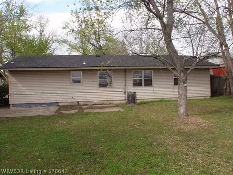 3904 S P St, Fort Smith, AR 72903 photo 13