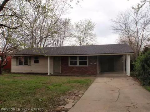 1900 Waco St, Fort Smith, AR 72901 photo 1