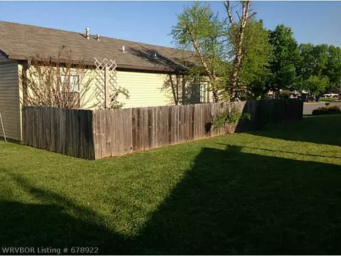 2328 N 46 Cir, Fort Smith, AR 72904 photo 2
