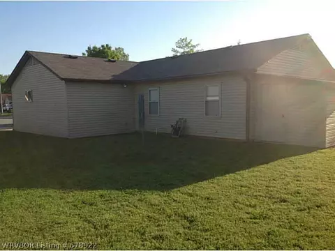 2328 N 46 Cir, Fort Smith, AR 72904 photo 4