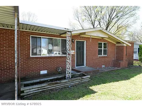 2602 S Savannah St, Fort Smith, AR 72901 photo 1