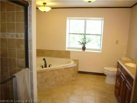 8800 Royal Ridge Dr, Fort Smith, AR 72903 photo 7