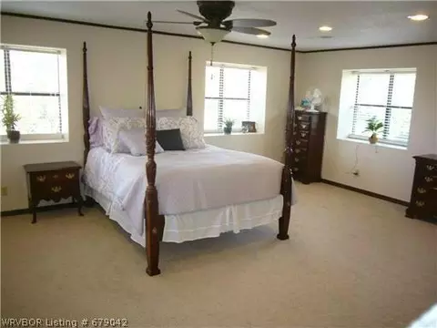 8800 Royal Ridge Dr, Fort Smith, AR 72903 photo 6