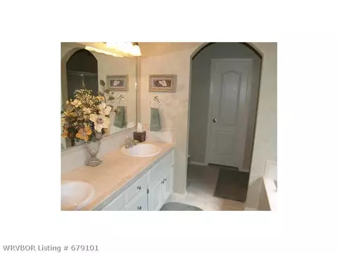 1508 Quebec Dr, Fort Smith, AR 72908 photo 10