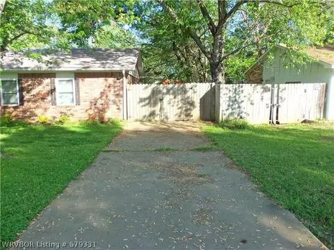1401 Christie Ln, Lavaca, AR 72941 photo 13