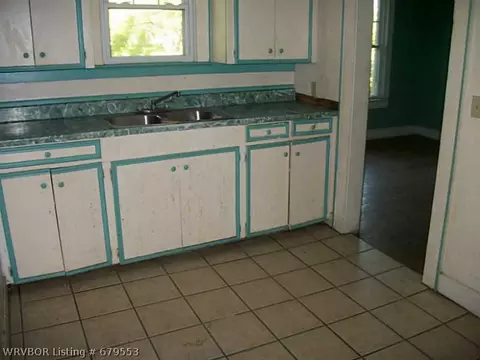 600 N 13th St, Fort Smith, AR 72901 photo 3