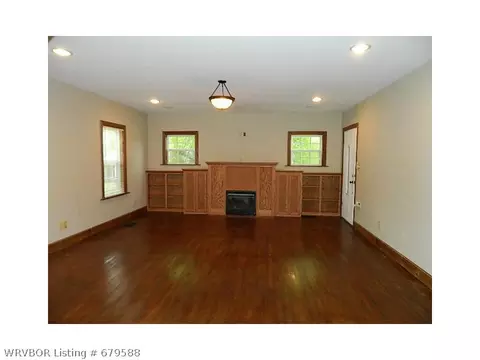 2312 S N St, Fort Smith, AR 72901 photo 8