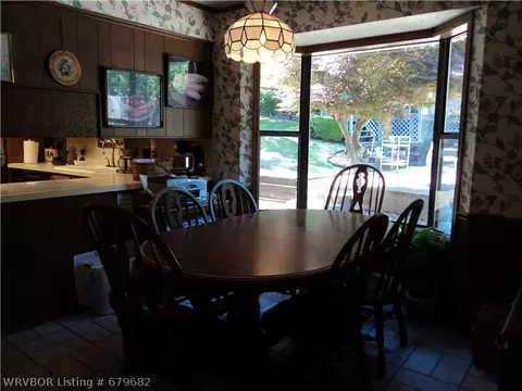3619 S Southview Dr, Fort Smith, AR 72903 photo 9
