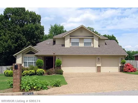 10711 Saint Michael Ct, Fort Smith, AR 72908 photo 1
