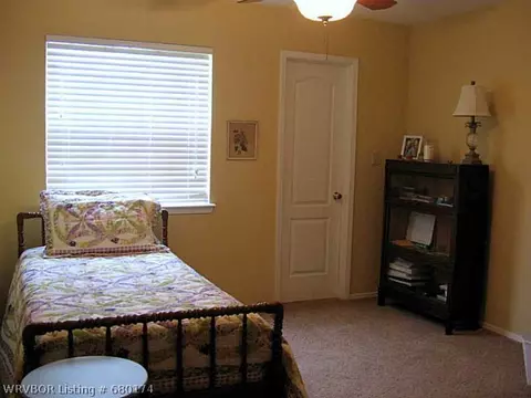 10711 Saint Michael Ct, Fort Smith, AR 72908 photo 16