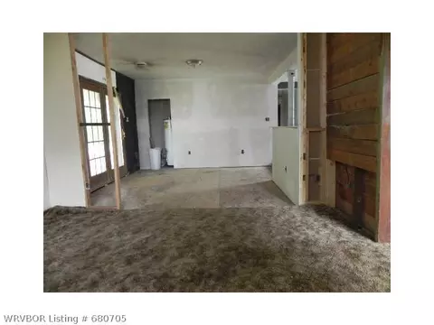 1106 E Academy St, Paris, AR 72855 photo 10