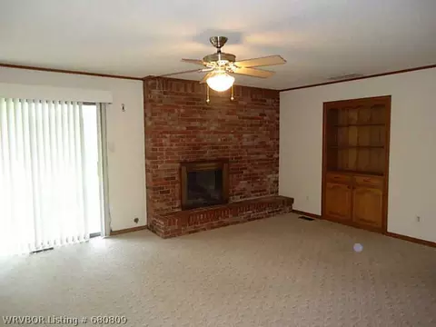 6319 Bolton Rd, Fort Smith, AR 72903 photo 2