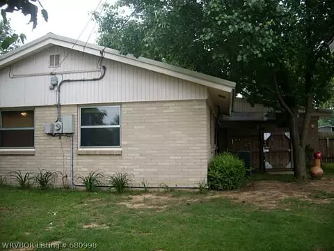 1907 Utica Pl, Fort Smith, AR 72901 photo 5
