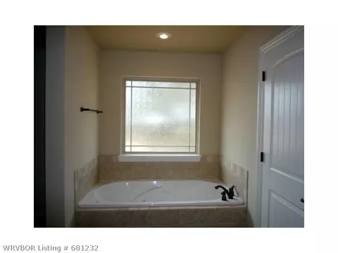 9019 Gracie Ln, Fort Smith, AR 72916 photo 16