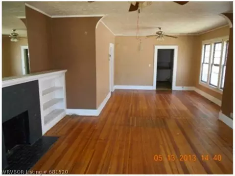 1304 Bluff Ave, Fort Smith, AR 72901 photo 2