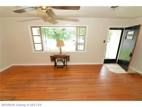 3314 S 18 St, Fort Smith, AR 72901 photo 4