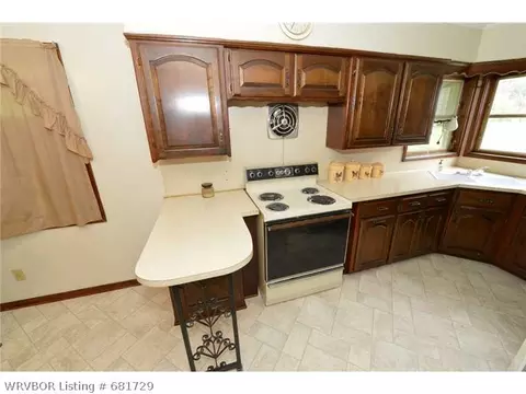 3314 S 18 St, Fort Smith, AR 72901 photo 7