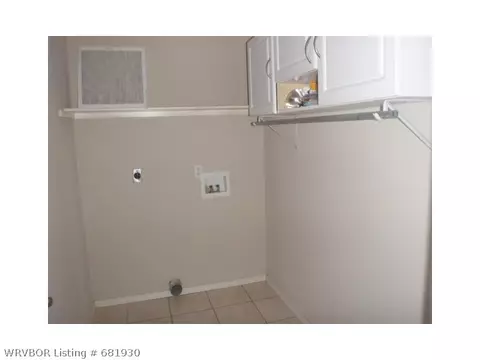 1106 N 10 St, Barling, AR 72923 photo 10