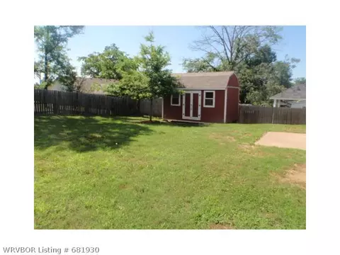 1106 N 10 St, Barling, AR 72923 photo 11