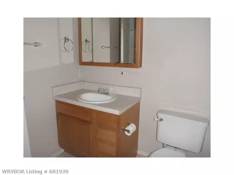 1106 N 10 St, Barling, AR 72923 photo 9