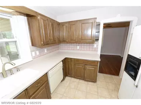5 S Salome St, Fort Smith, AR 72901 photo 10