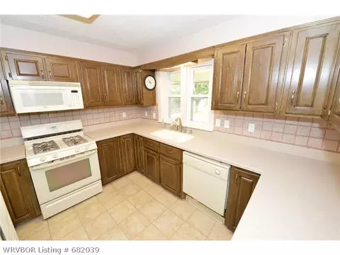 5 S Salome St, Fort Smith, AR 72901 photo 3