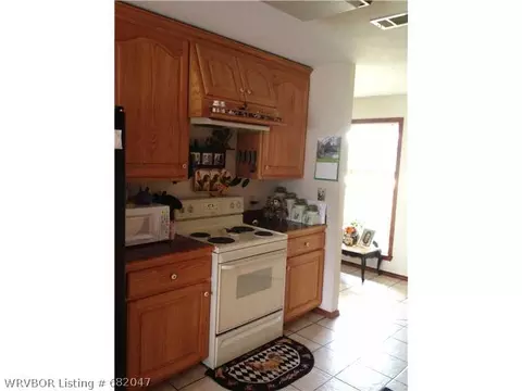 4823 Country Aire Rd, Hackett, AR 72937 photo 2