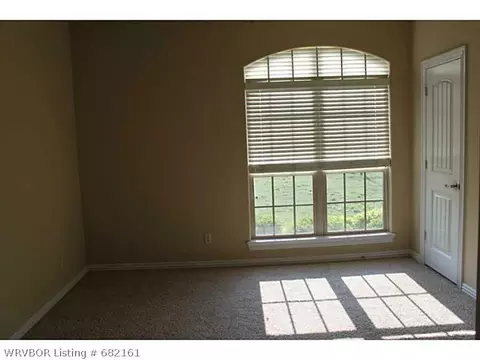 12723 Moonlight Dr, Fort Smith, AR 72916 photo 14