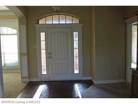 12723 Moonlight Dr, Fort Smith, AR 72916 photo 6