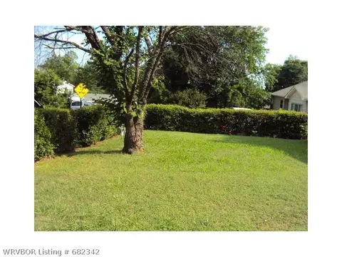 3002 S 17 St, Fort Smith, AR 72901 photo 3