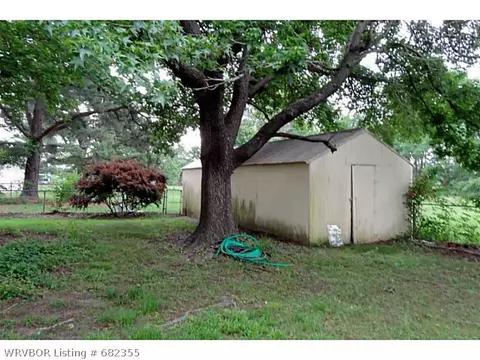 1022 Ferry Rd, Ozark, AR 72949 photo 2