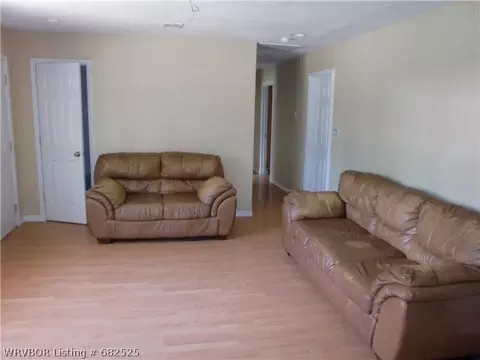 1443 N 19th St, Fort Smith, AR 72904 photo 3